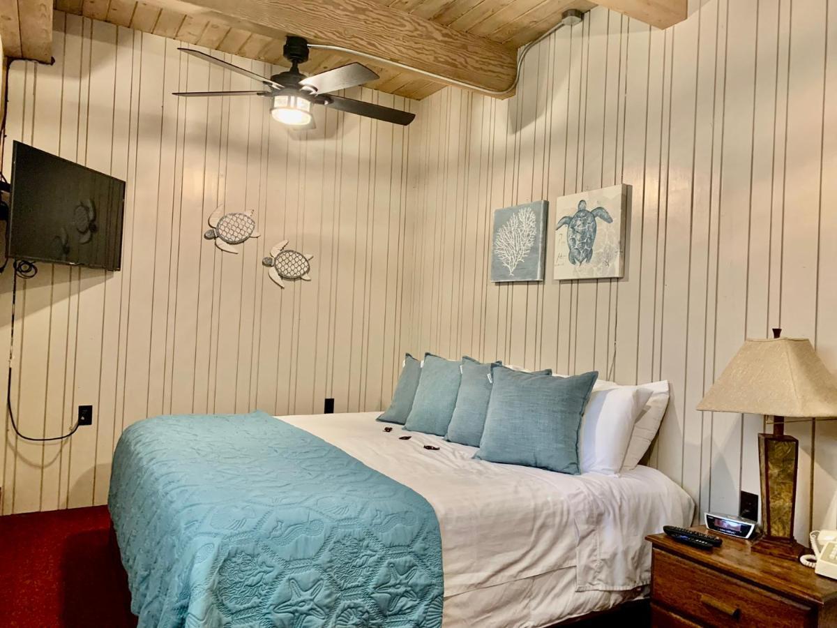 Breakers Boutique Inn Westport Bagian luar foto