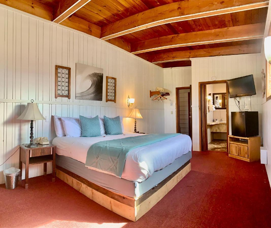 Breakers Boutique Inn Westport Bagian luar foto